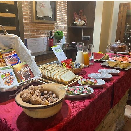 Hotel Rural Monasterio De Ara Mada Санта-Коломба-де-лас-Арримадас Экстерьер фото