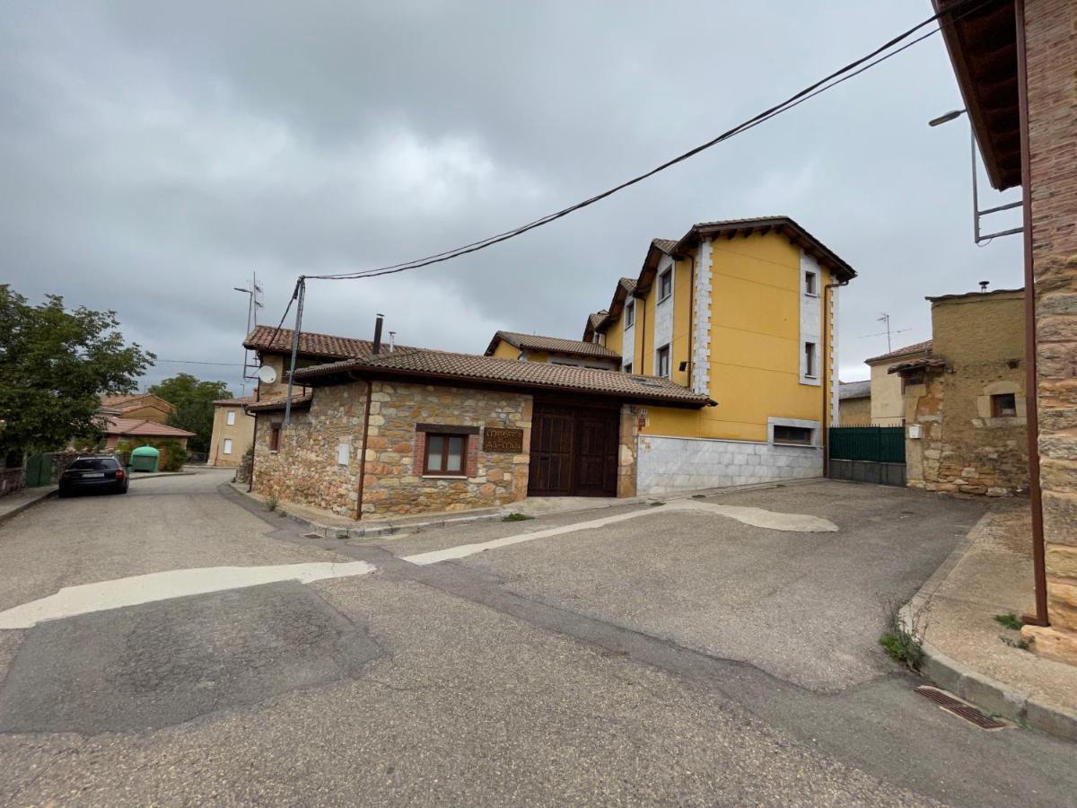 Hotel Rural Monasterio De Ara Mada Санта-Коломба-де-лас-Арримадас Экстерьер фото