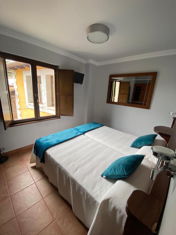 Hotel Rural Monasterio De Ara Mada Санта-Коломба-де-лас-Арримадас Экстерьер фото