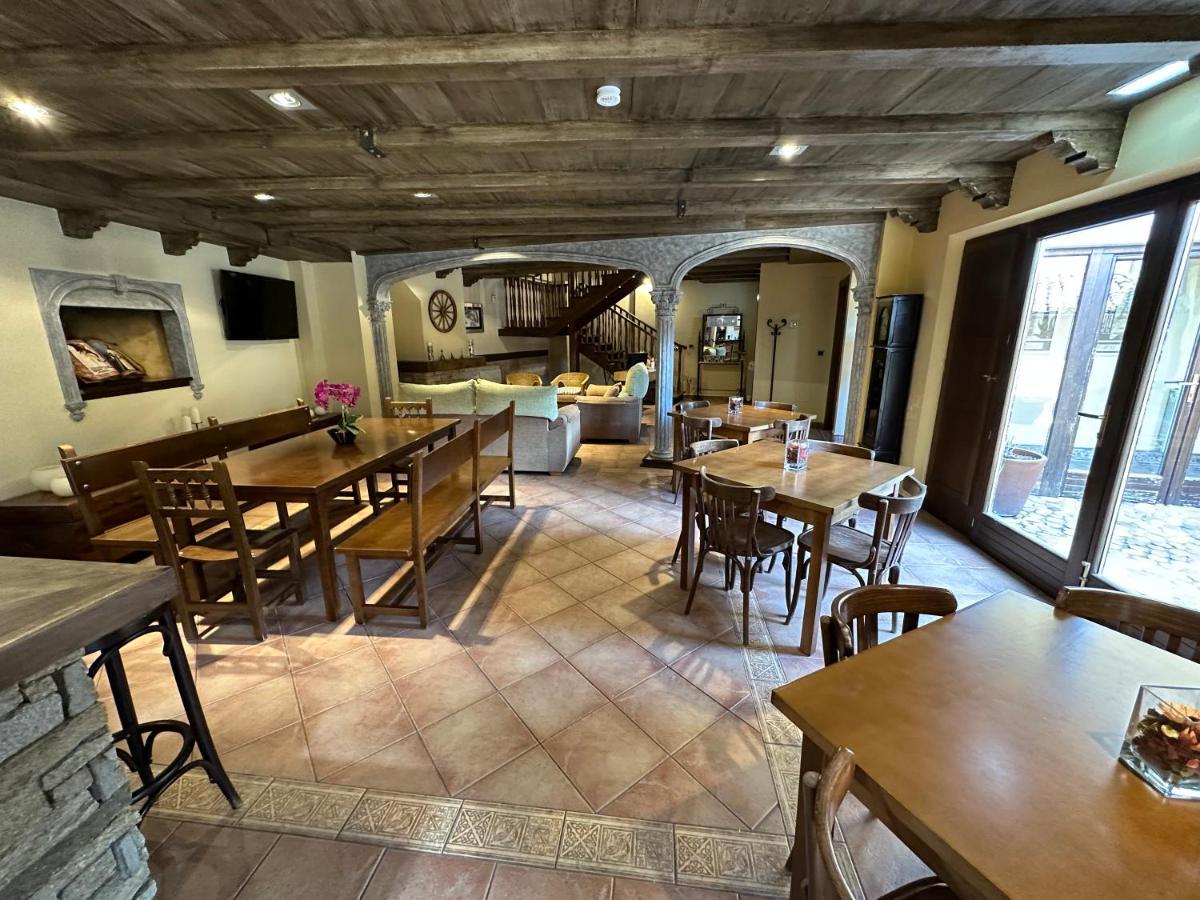 Hotel Rural Monasterio De Ara Mada Санта-Коломба-де-лас-Арримадас Экстерьер фото