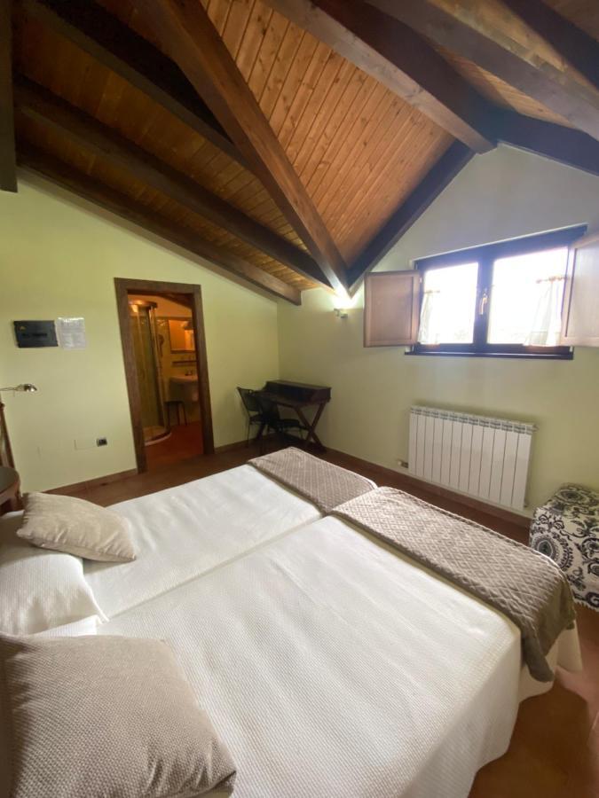 Hotel Rural Monasterio De Ara Mada Санта-Коломба-де-лас-Арримадас Экстерьер фото