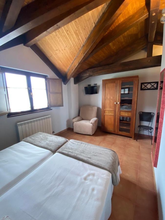 Hotel Rural Monasterio De Ara Mada Санта-Коломба-де-лас-Арримадас Экстерьер фото